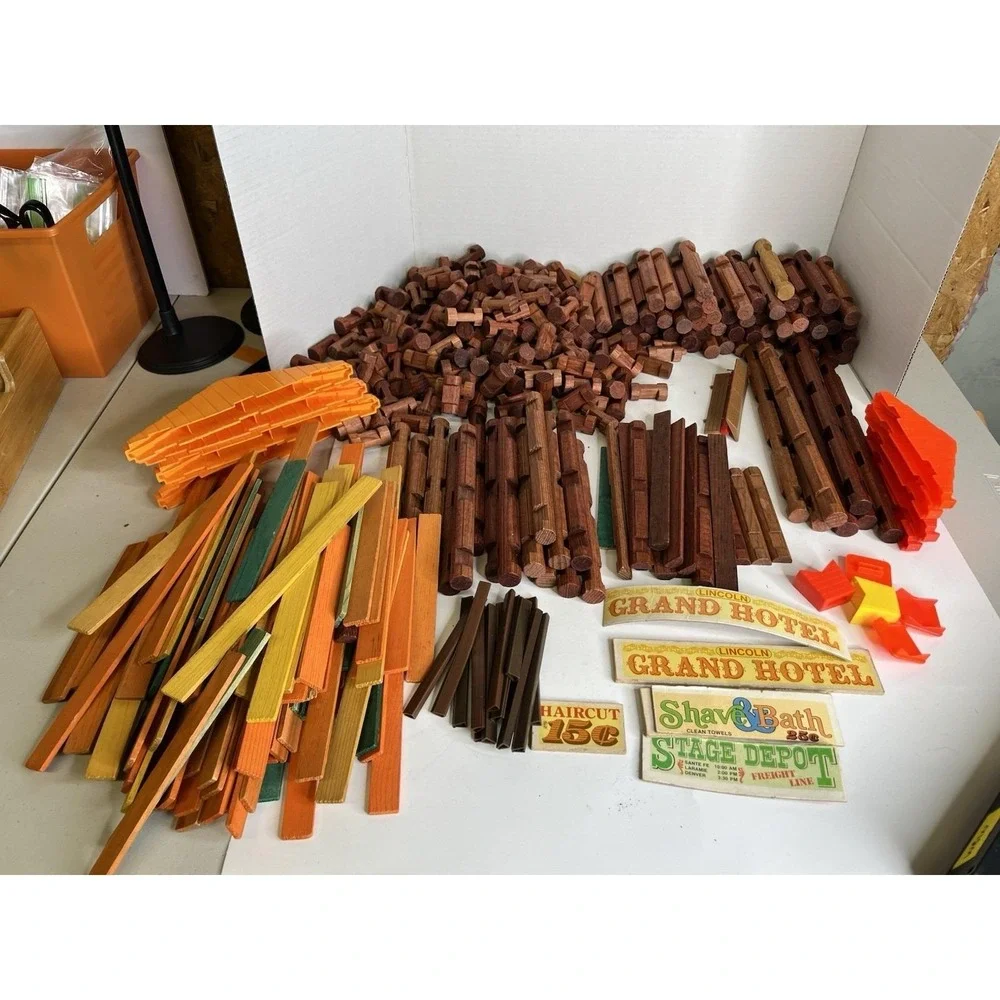 Vintage Lincoln Logs‎ Collection Huge Lot Roofs Signs Chimney 8Lbs